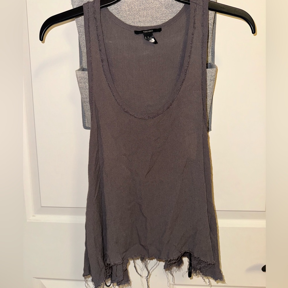Forever 21 tank